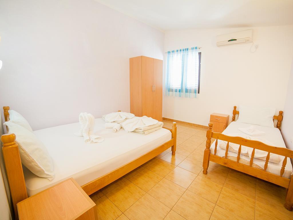 Apartments Viktorija Petrovac Kamer foto