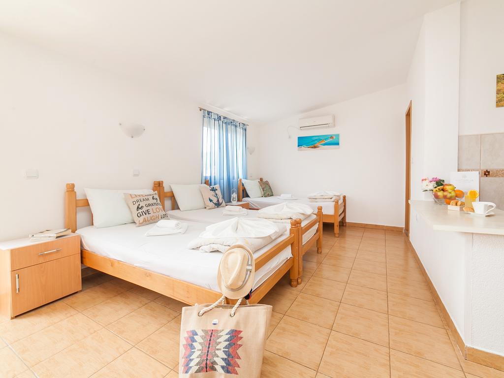 Apartments Viktorija Petrovac Buitenkant foto